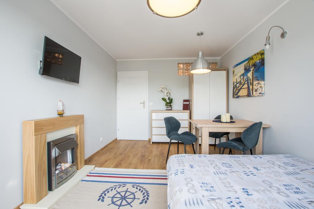 Apartament Nadmorski Widok Gdynia Ruang foto